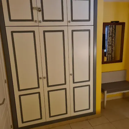 Appartement Oasis Royal F217 *