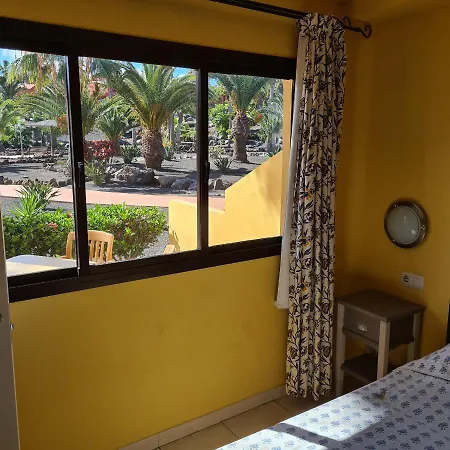 Oasis Royal F217 Apartman *